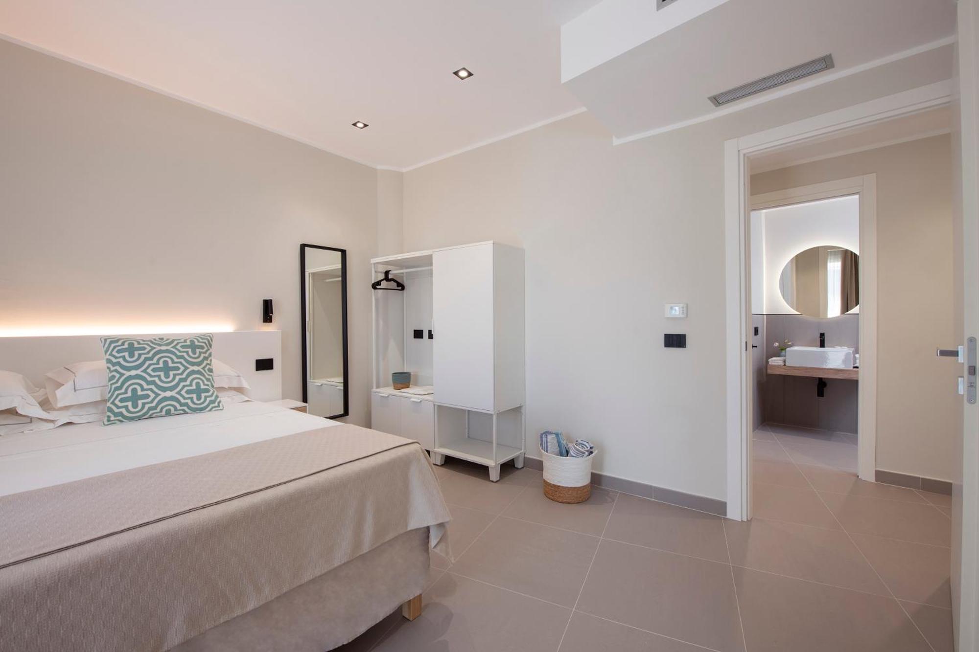 Mem Lodge And Suite Пула Экстерьер фото